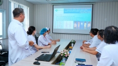 Tập huấn cong vẹo cột sống học đường | BV Phương Chi